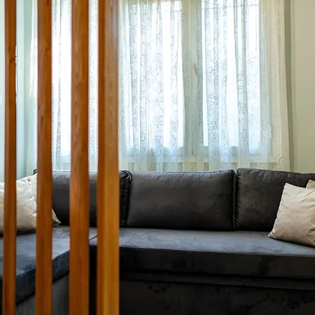 Nyaraló Armonia Corfu With King Size Bed And Private Garden