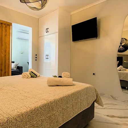Armonia Corfu With King Size Bed And Private Garden Nyaraló *