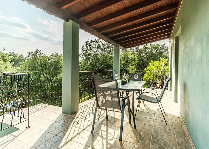 Σπίτι διακοπών Armonia Corfu With King Size Bed And Private Garden